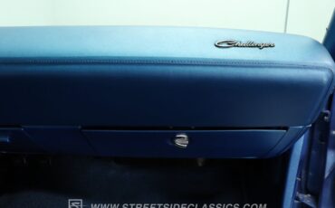 Dodge-Challenger-1970-Blue-Blue-47