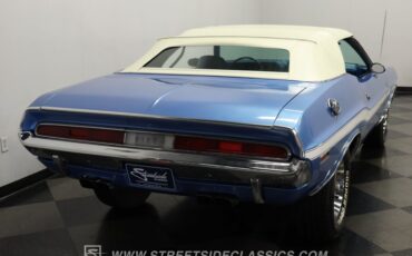 Dodge-Challenger-1970-Blue-Blue-8