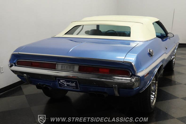 Dodge-Challenger-1970-Blue-Blue-8