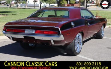 Dodge-Challenger-1971-10