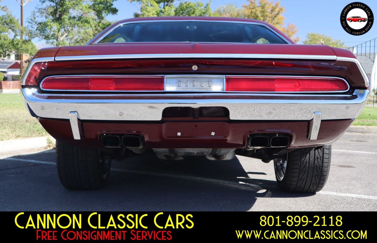 Dodge-Challenger-1971-12