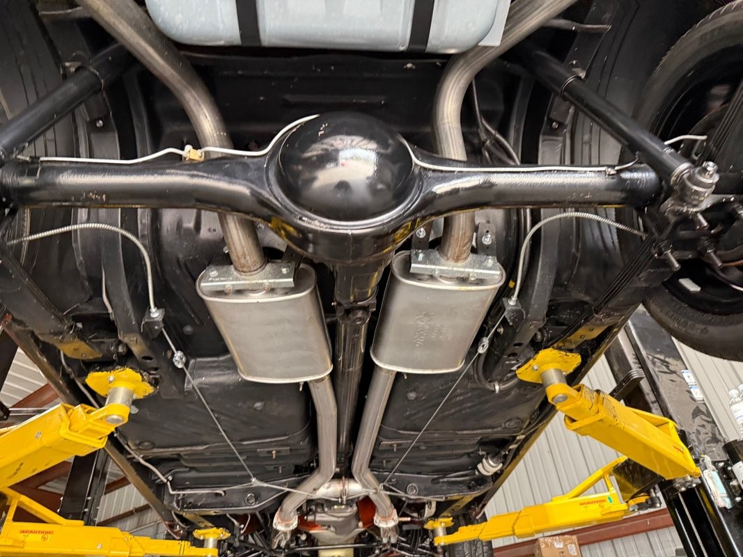 Dodge-Challenger-1971-23