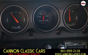 Dodge-Challenger-1971-24