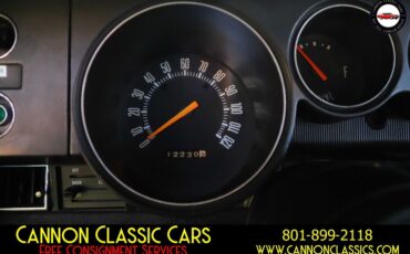 Dodge-Challenger-1971-27