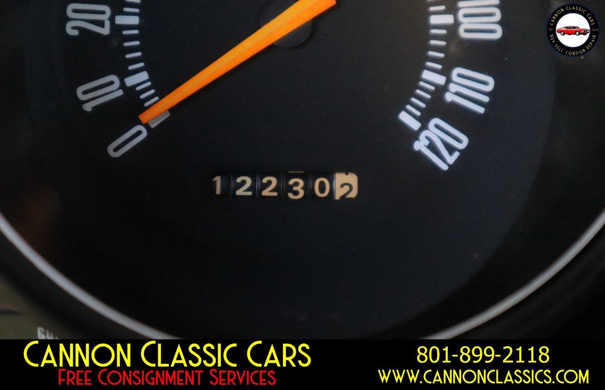 Dodge-Challenger-1971-28