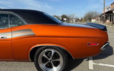 Dodge-Challenger-1971-28