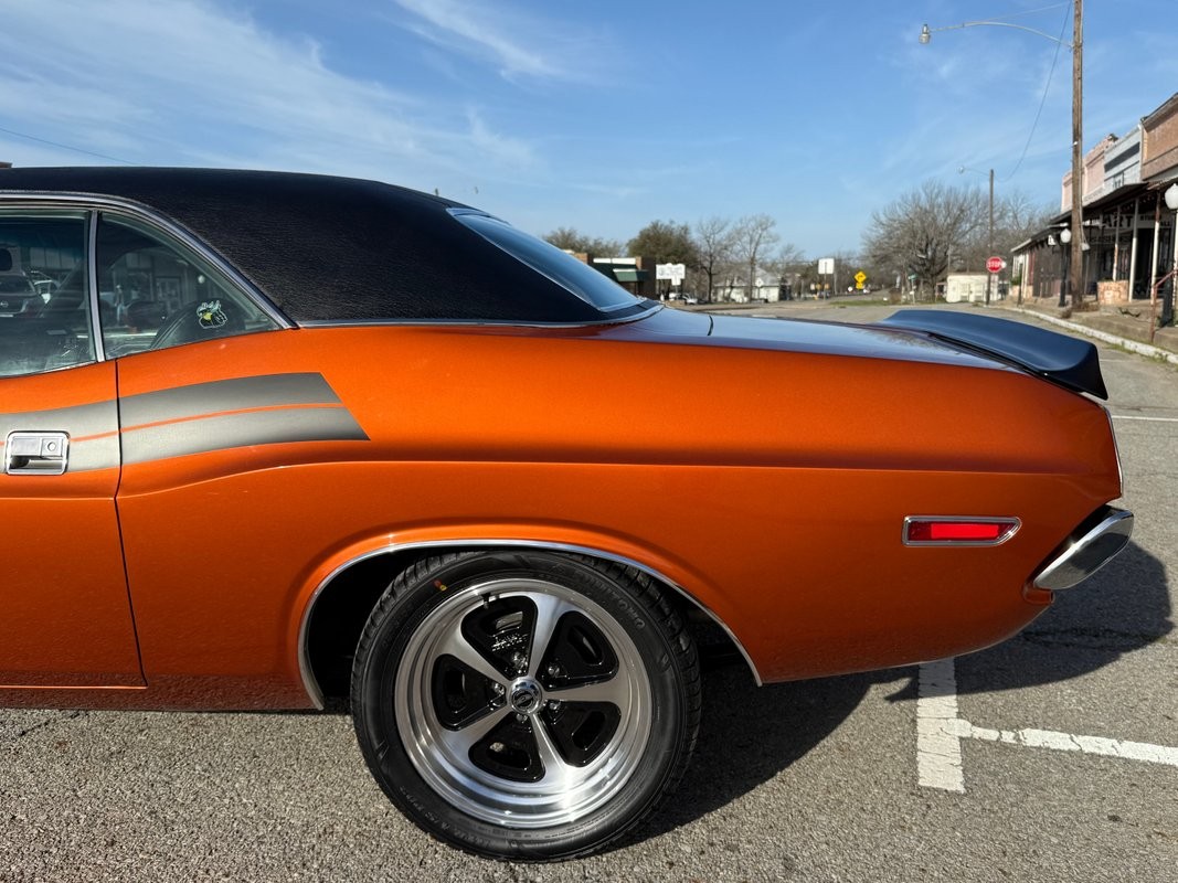 Dodge-Challenger-1971-28