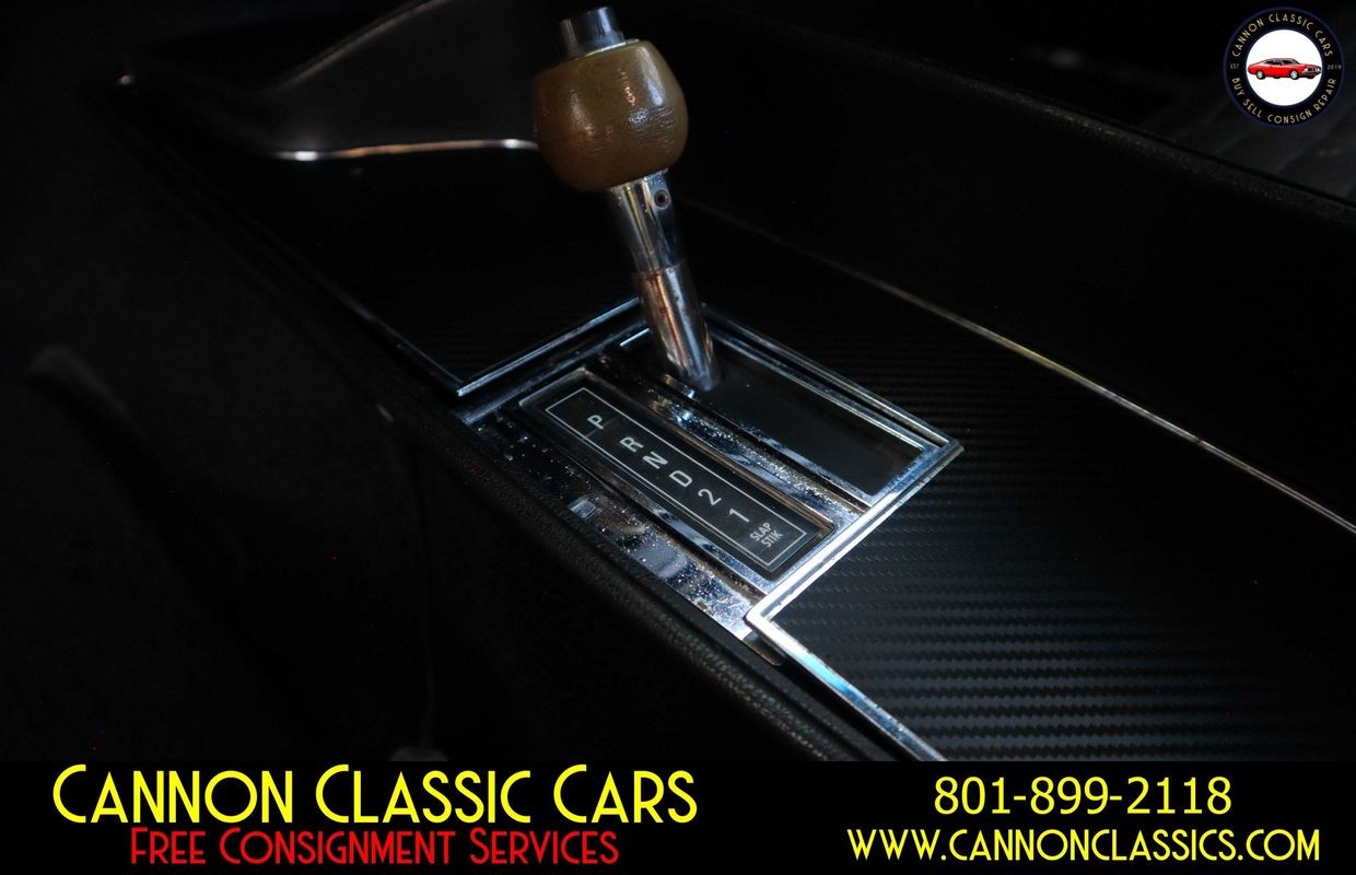 Dodge-Challenger-1971-29