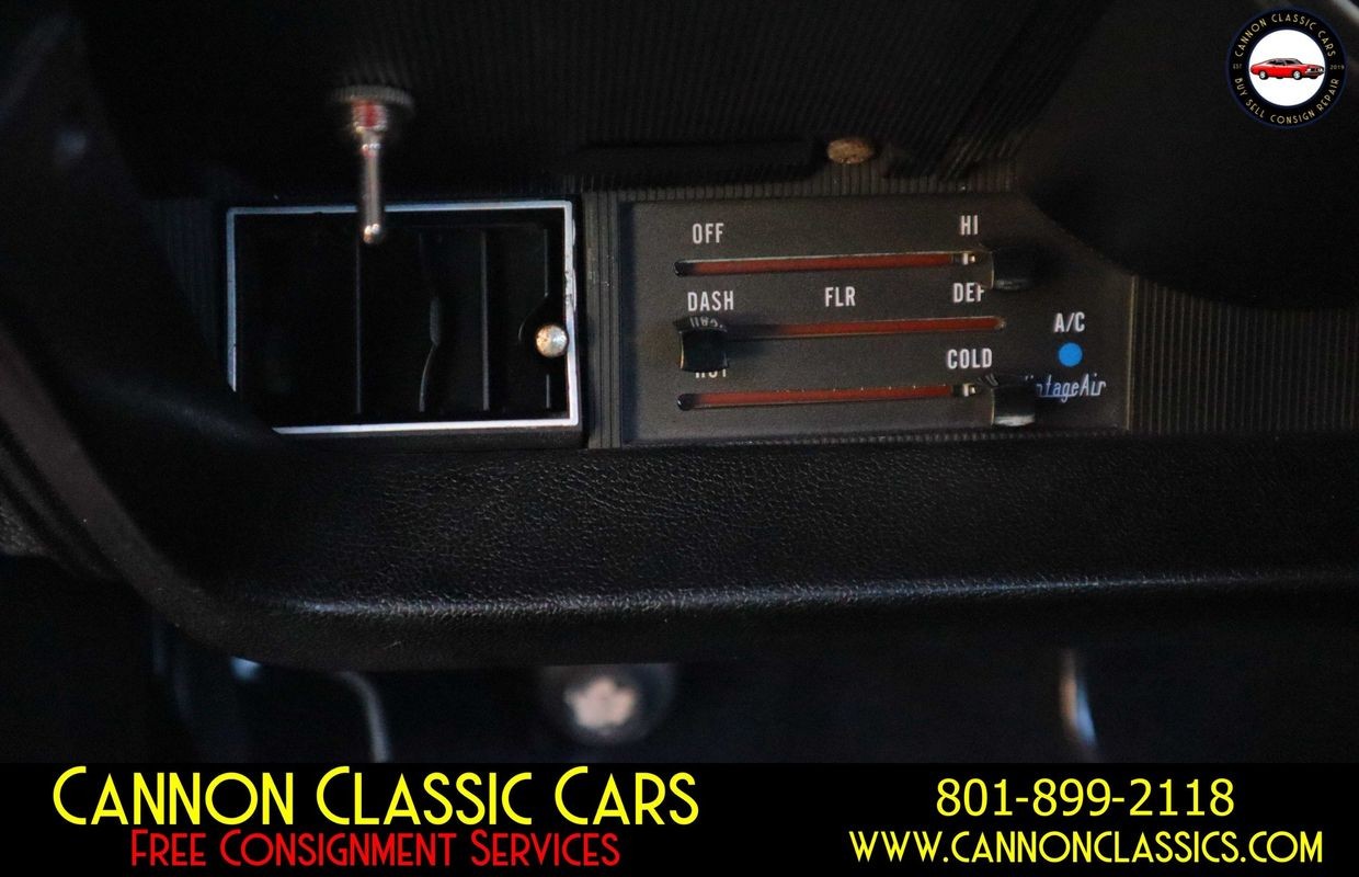 Dodge-Challenger-1971-30