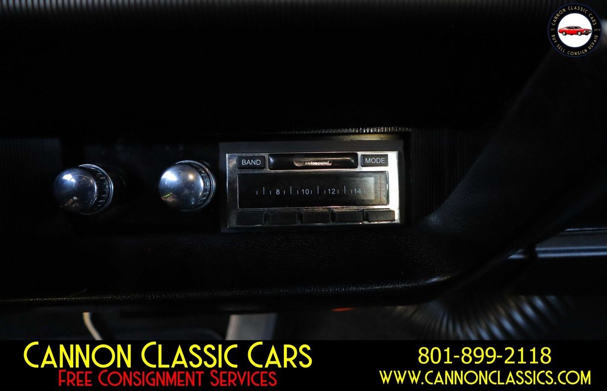 Dodge-Challenger-1971-31