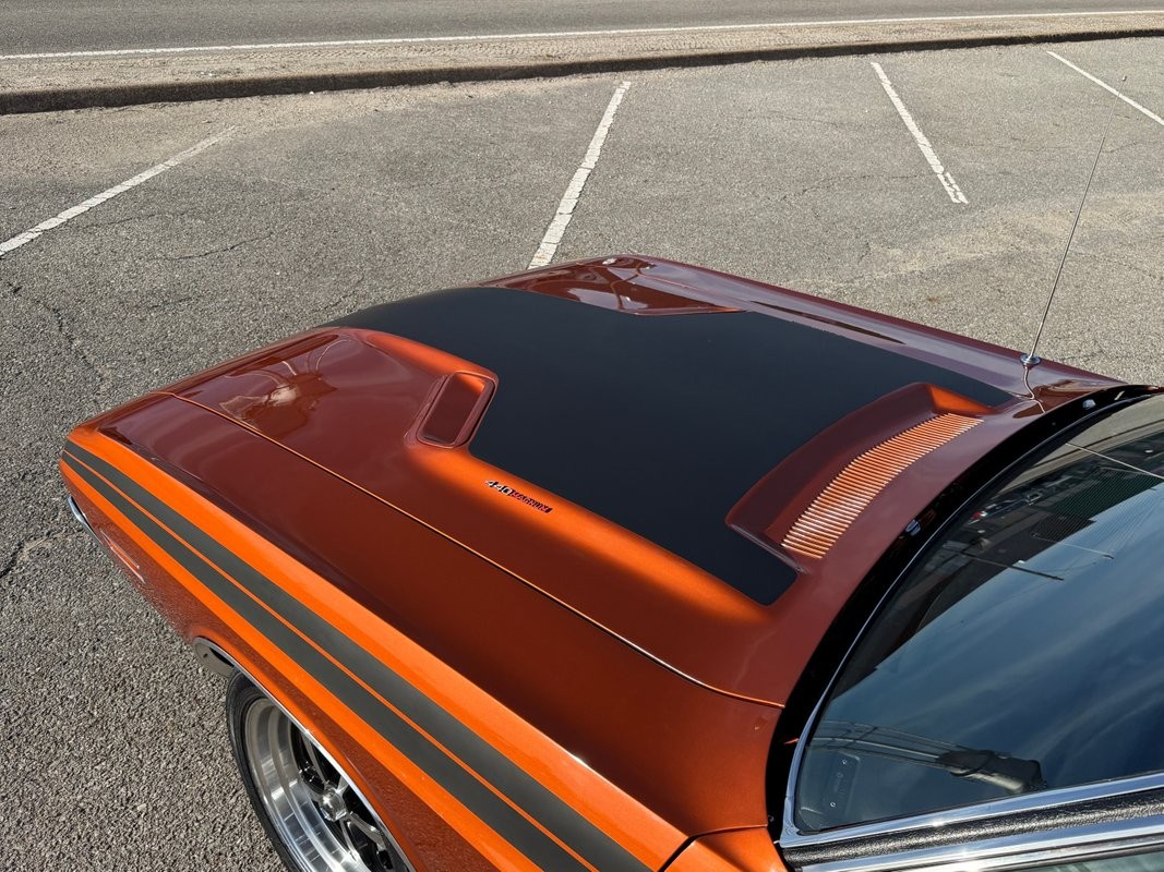 Dodge-Challenger-1971-31