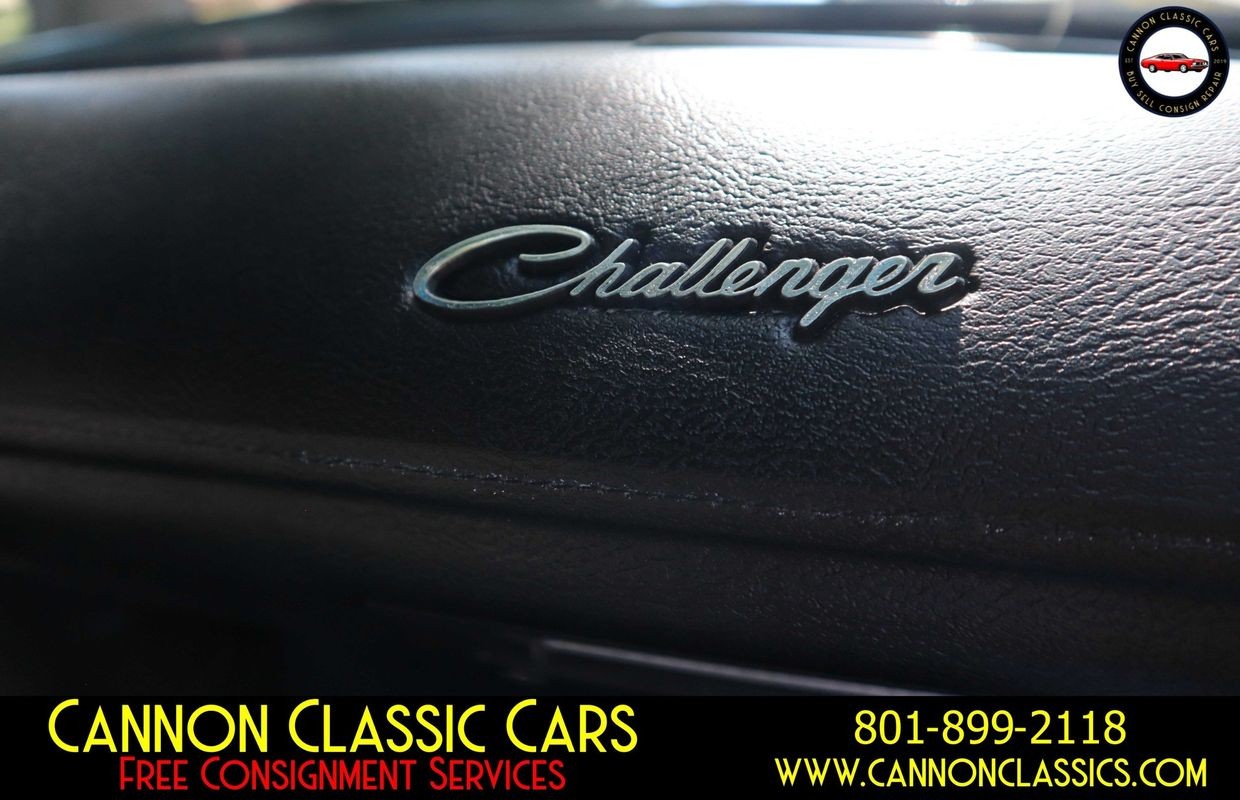 Dodge-Challenger-1971-38