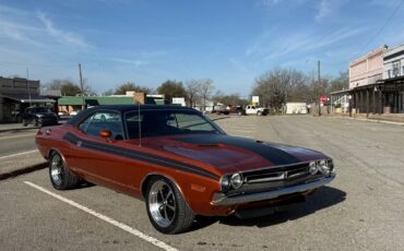 Dodge-Challenger-1971-38