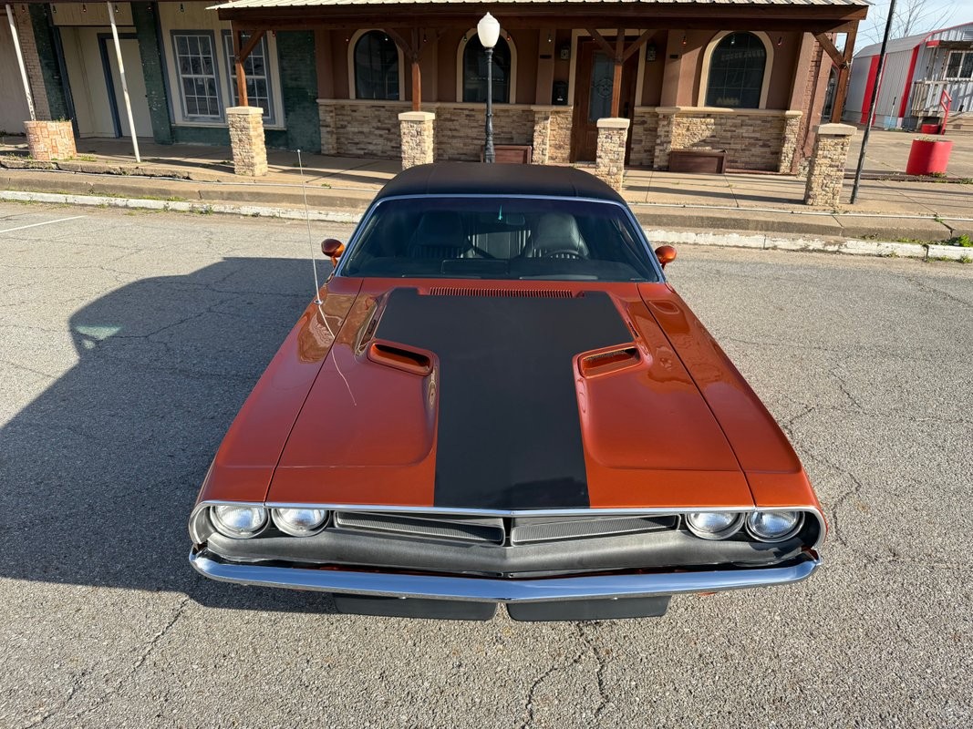 Dodge-Challenger-1971-5