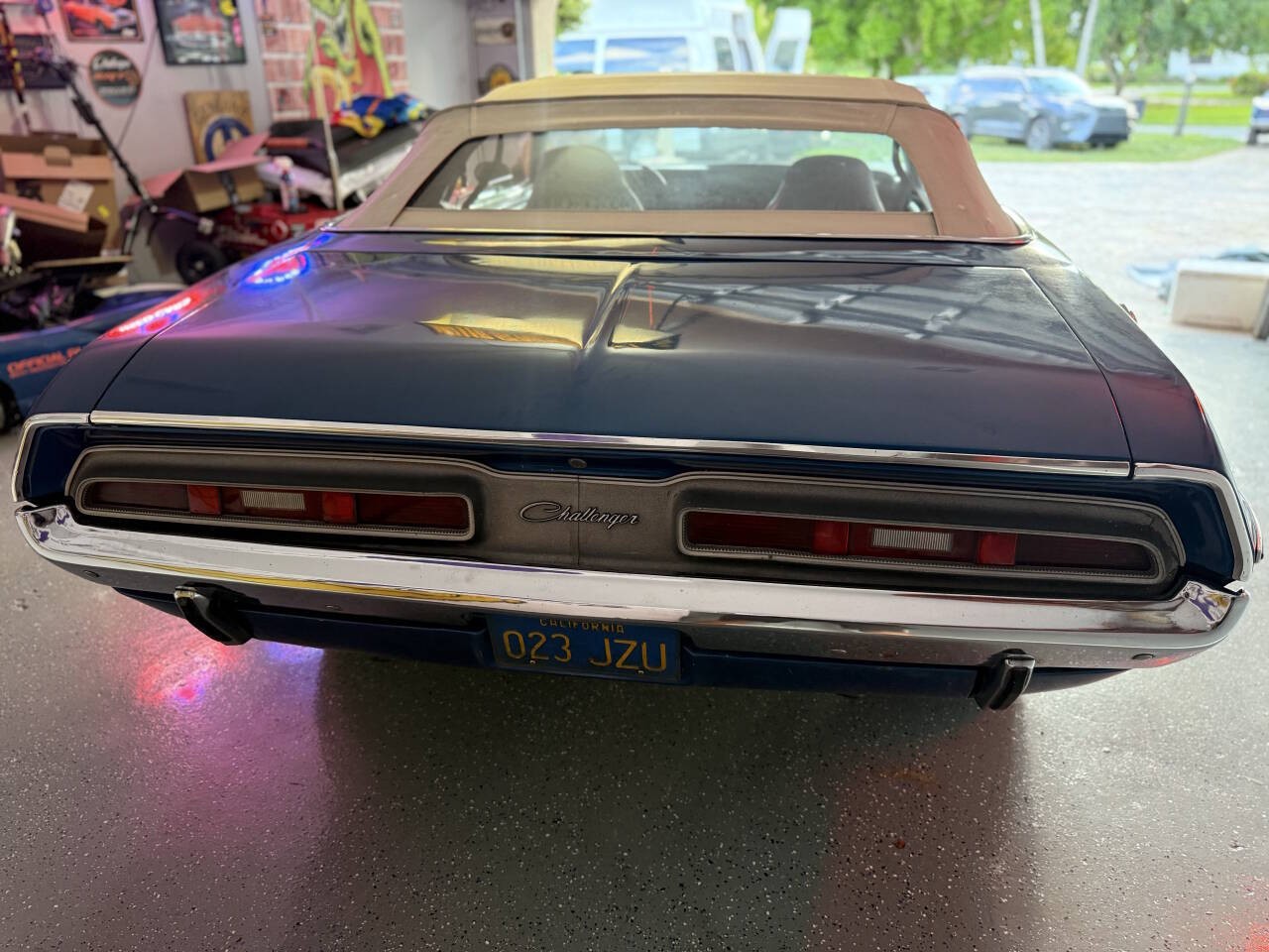 Dodge-Challenger-1971-Convertible-18