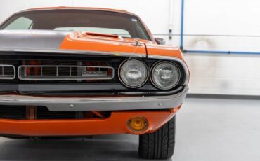 Dodge-Challenger-1971-Coupe-14