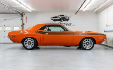 Dodge-Challenger-1971-Coupe-3