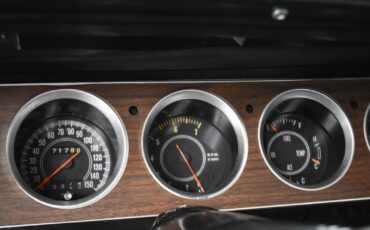 Dodge-Challenger-1973-Coupe-13