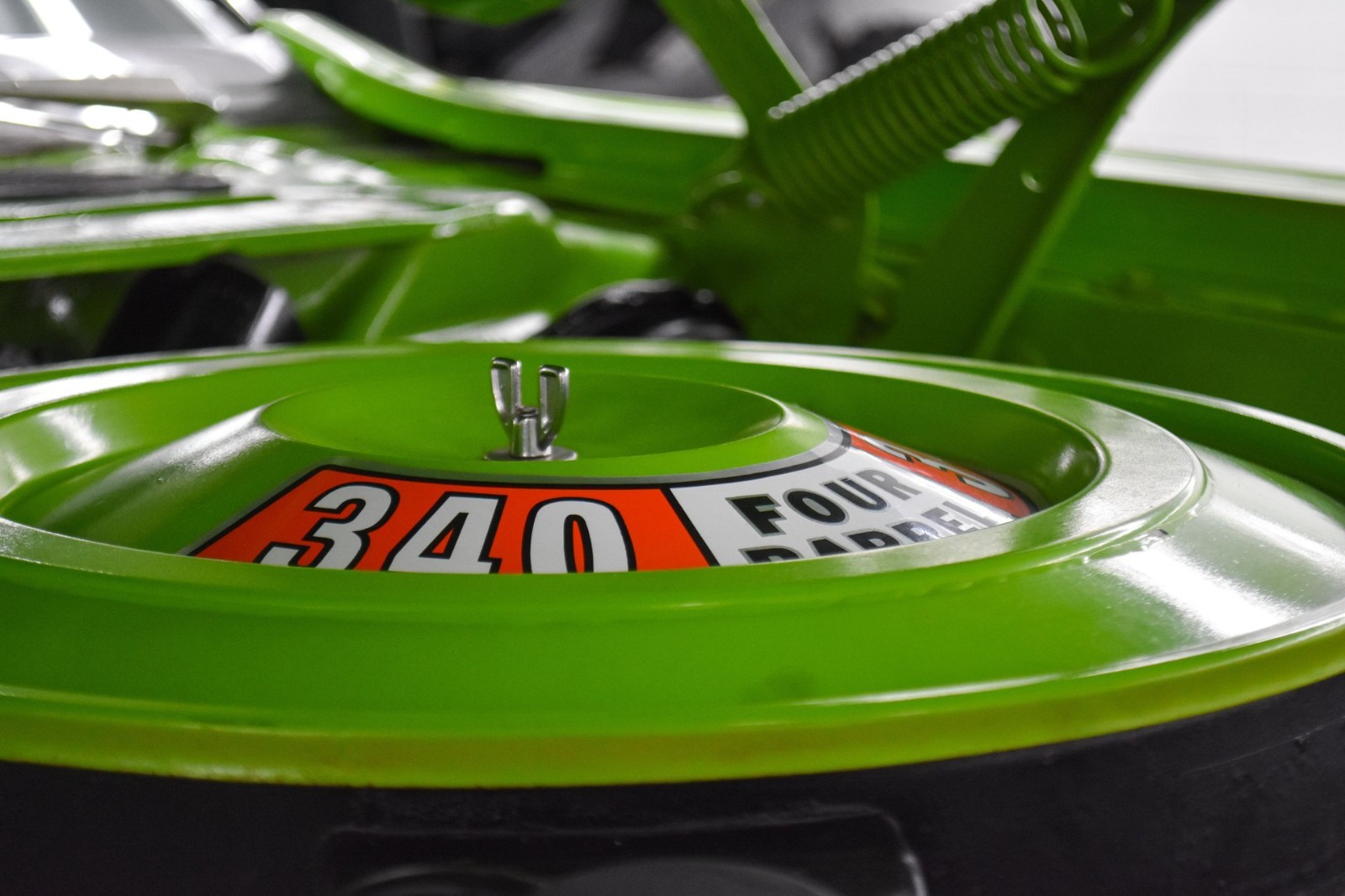 Dodge-Challenger-1973-Coupe-17