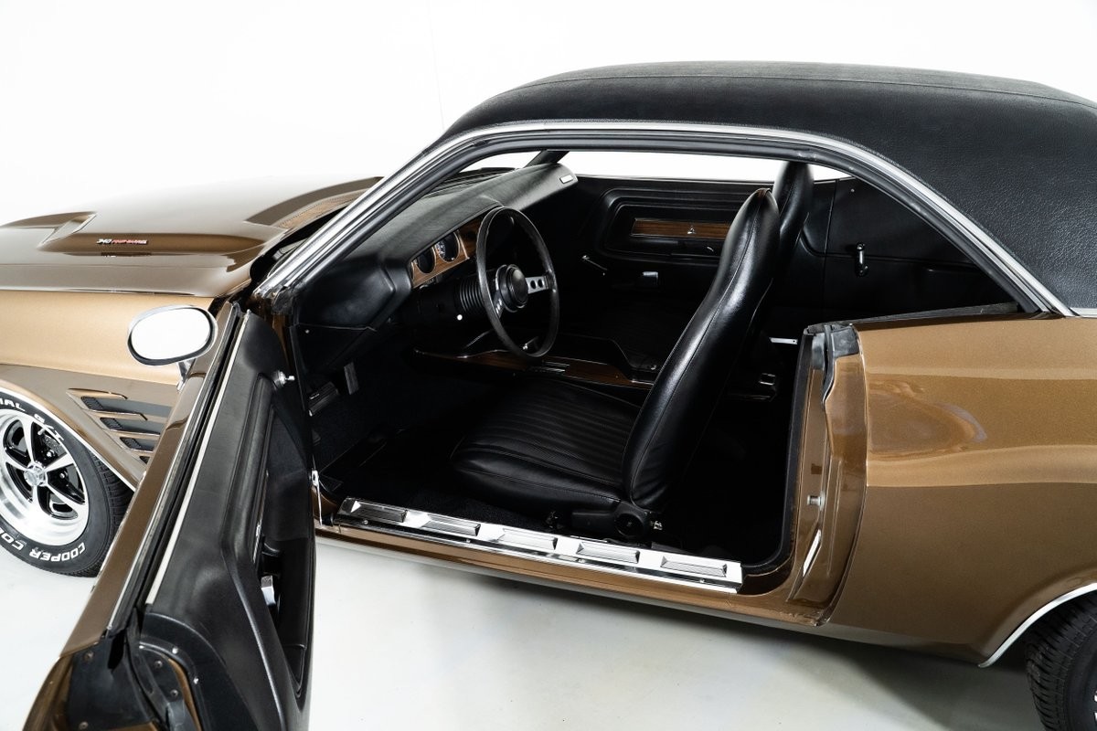 Dodge-Challenger-1973-Hardtop-20