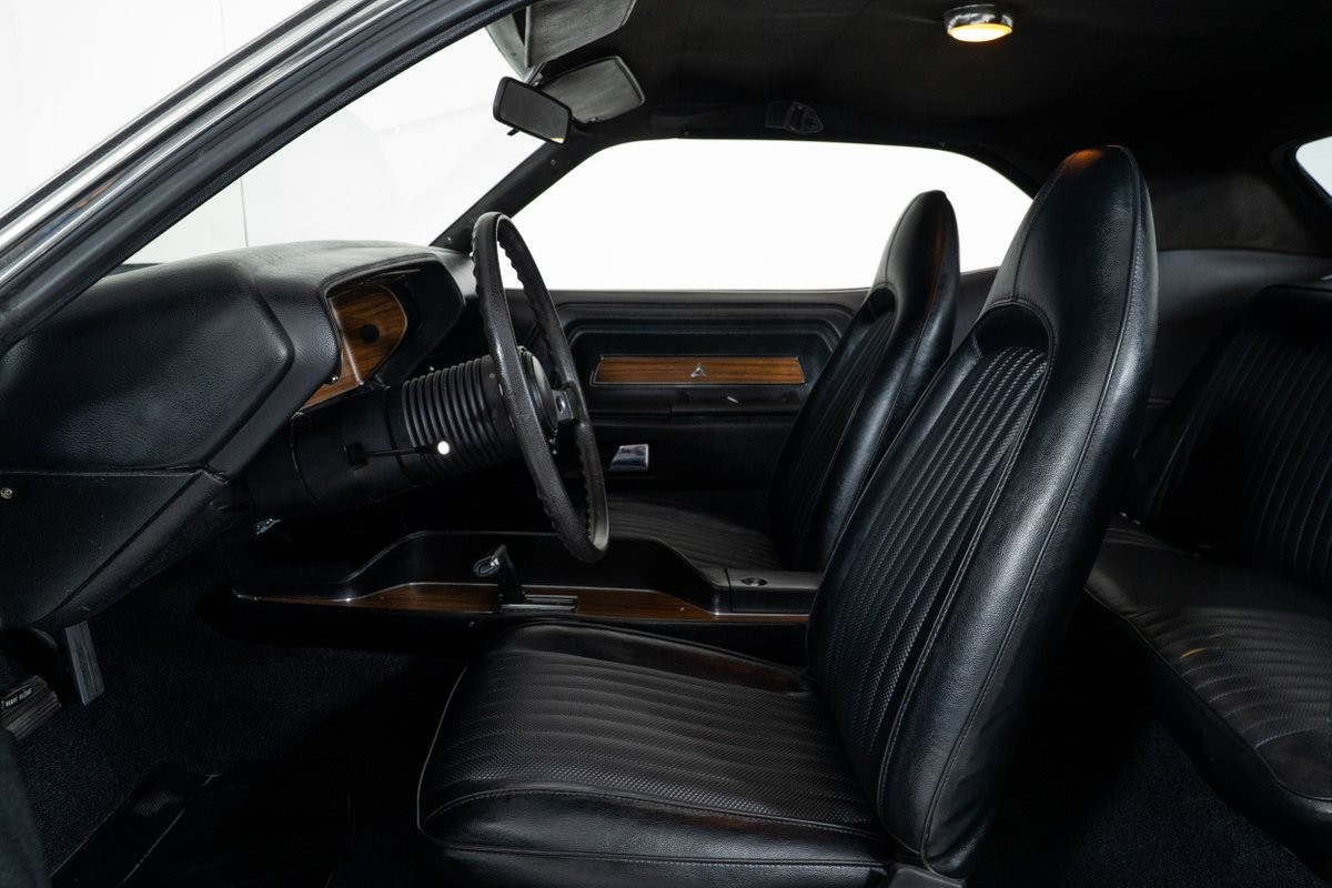 Dodge-Challenger-1973-Hardtop-24