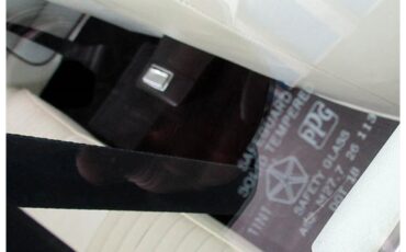 Dodge-Challenger-1974-Black-WhiteBlack-28