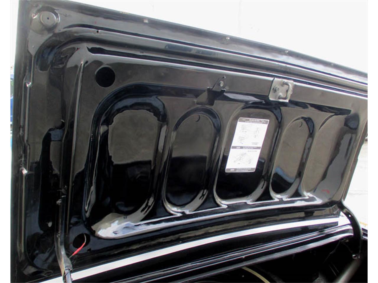 Dodge-Challenger-1974-Black-WhiteBlack-32