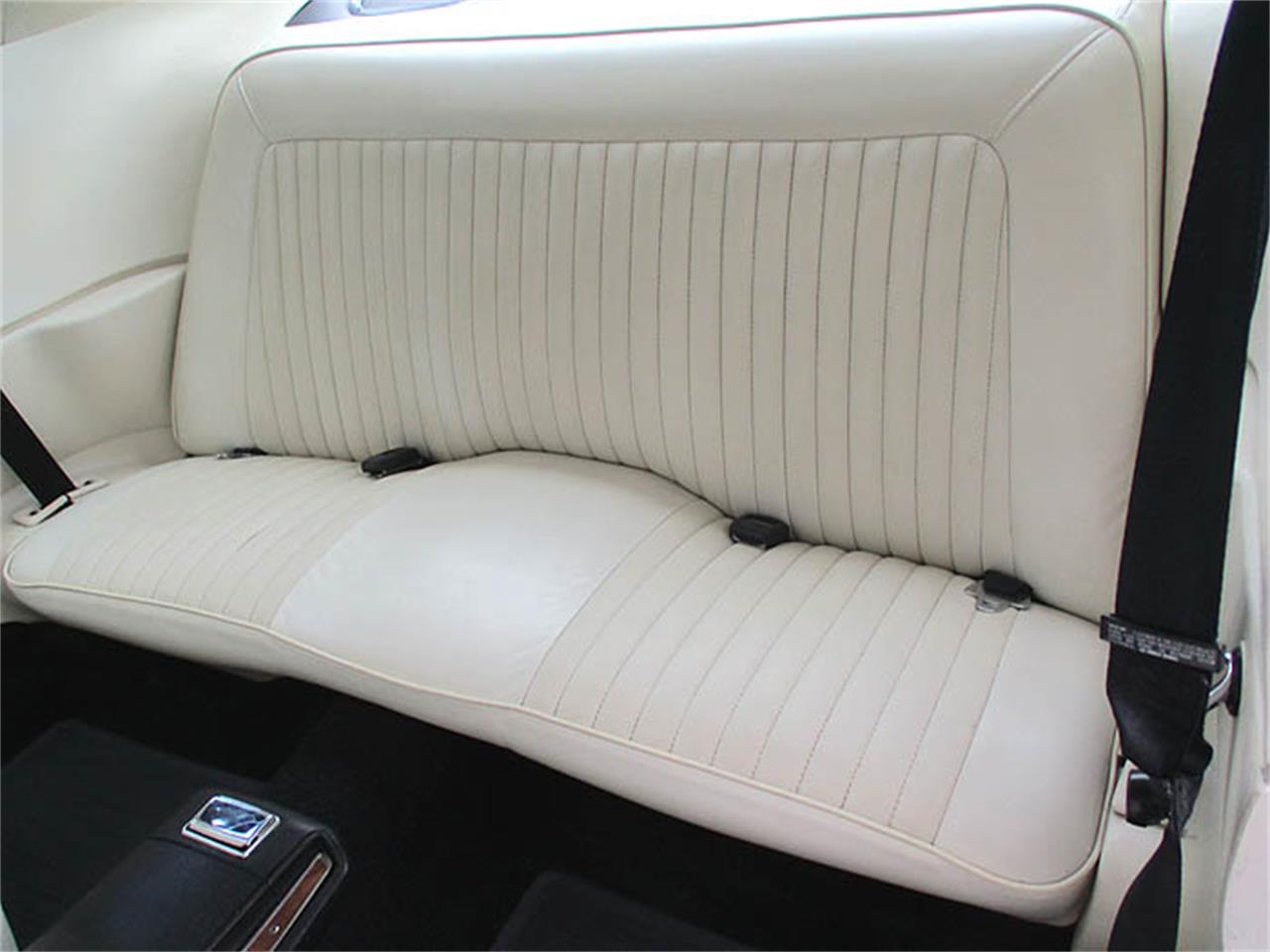 Dodge-Challenger-1974-Black-WhiteBlack-4