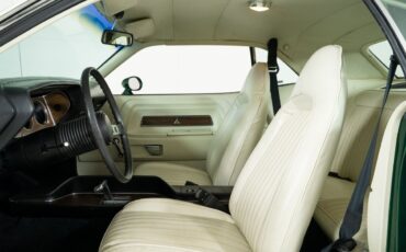 Dodge-Challenger-1974-Hardtop-26