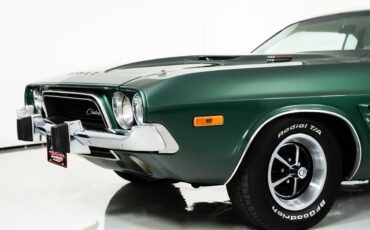 Dodge-Challenger-1974-Hardtop-6