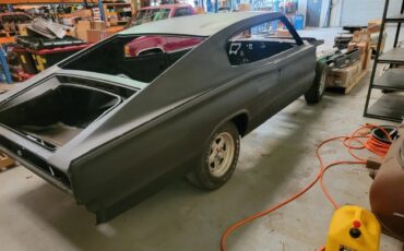 Dodge-Charger-1967-11