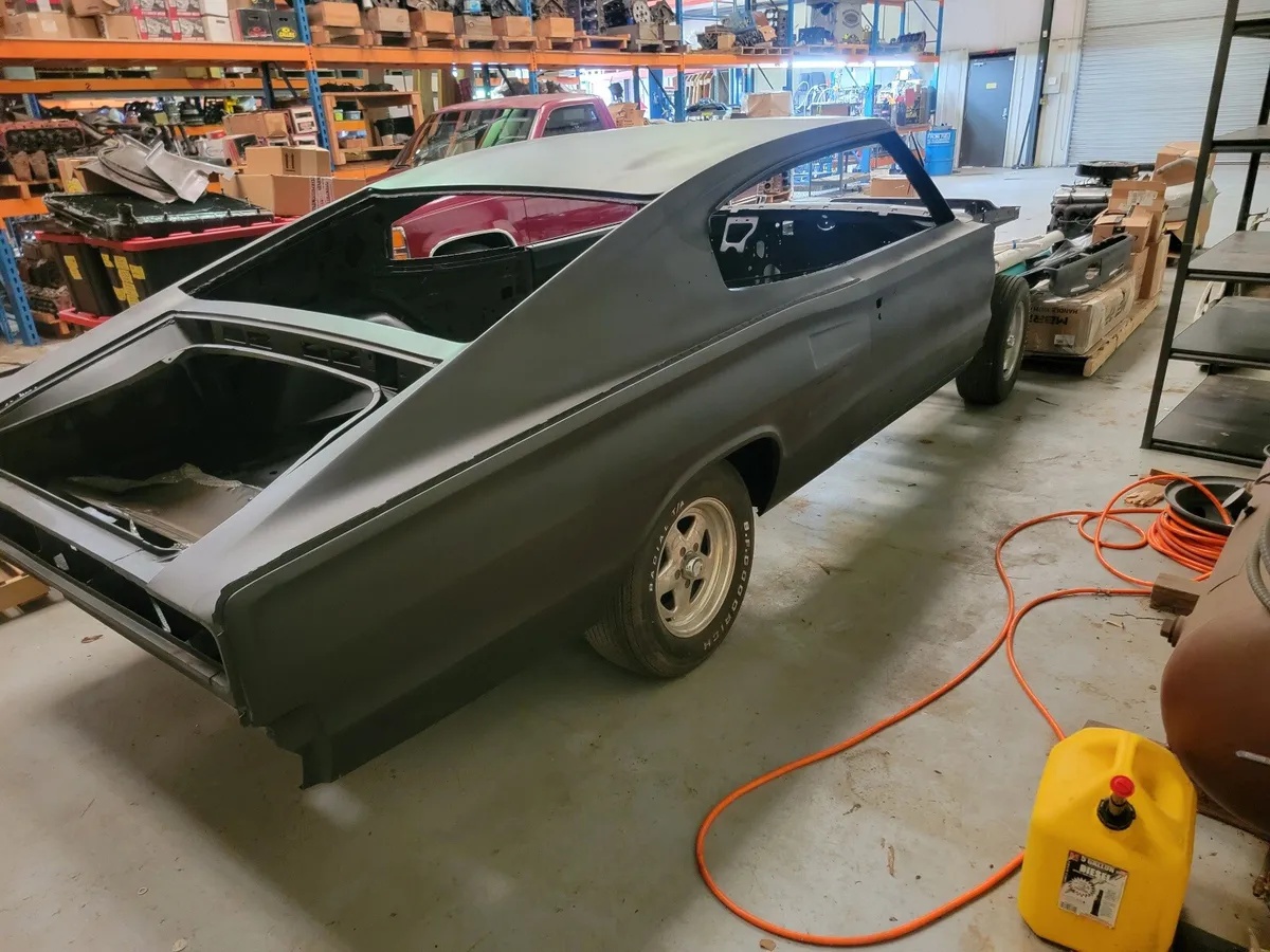 Dodge-Charger-1967-11