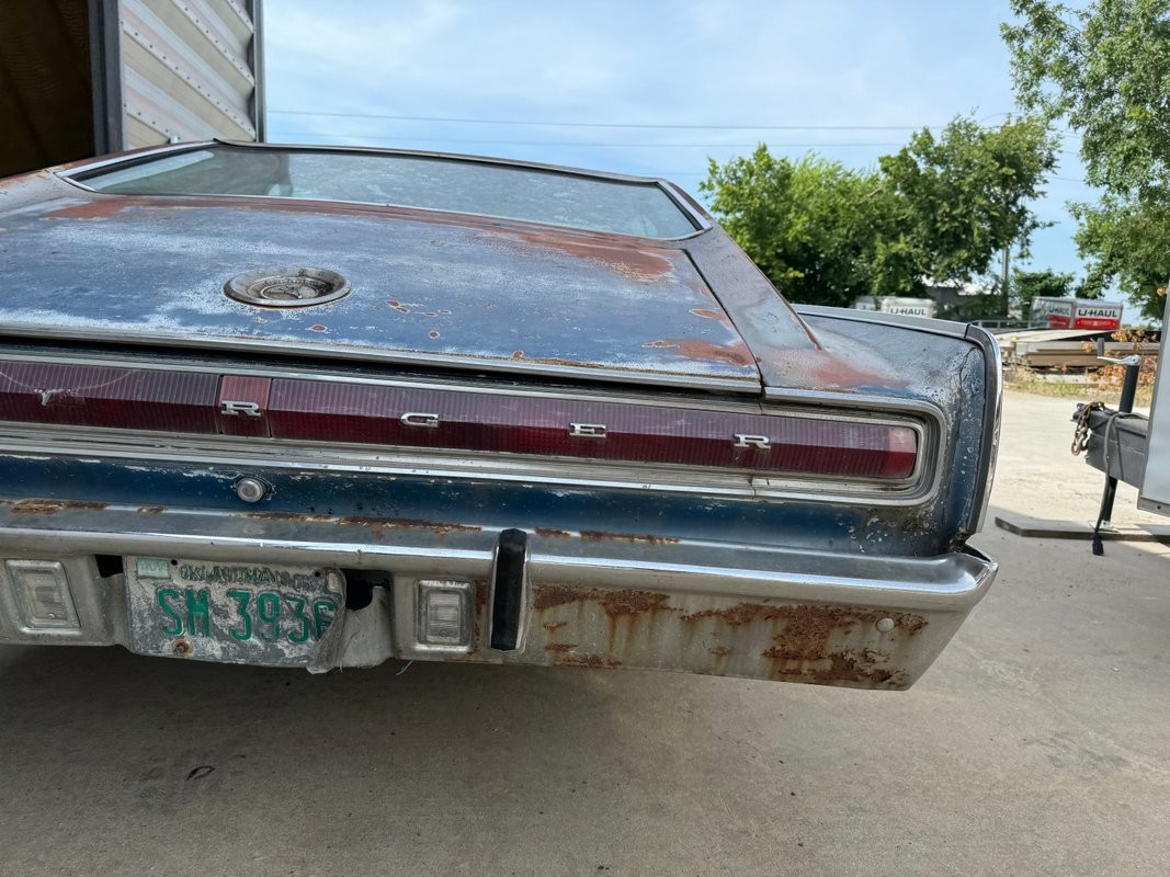 Dodge-Charger-1967-29