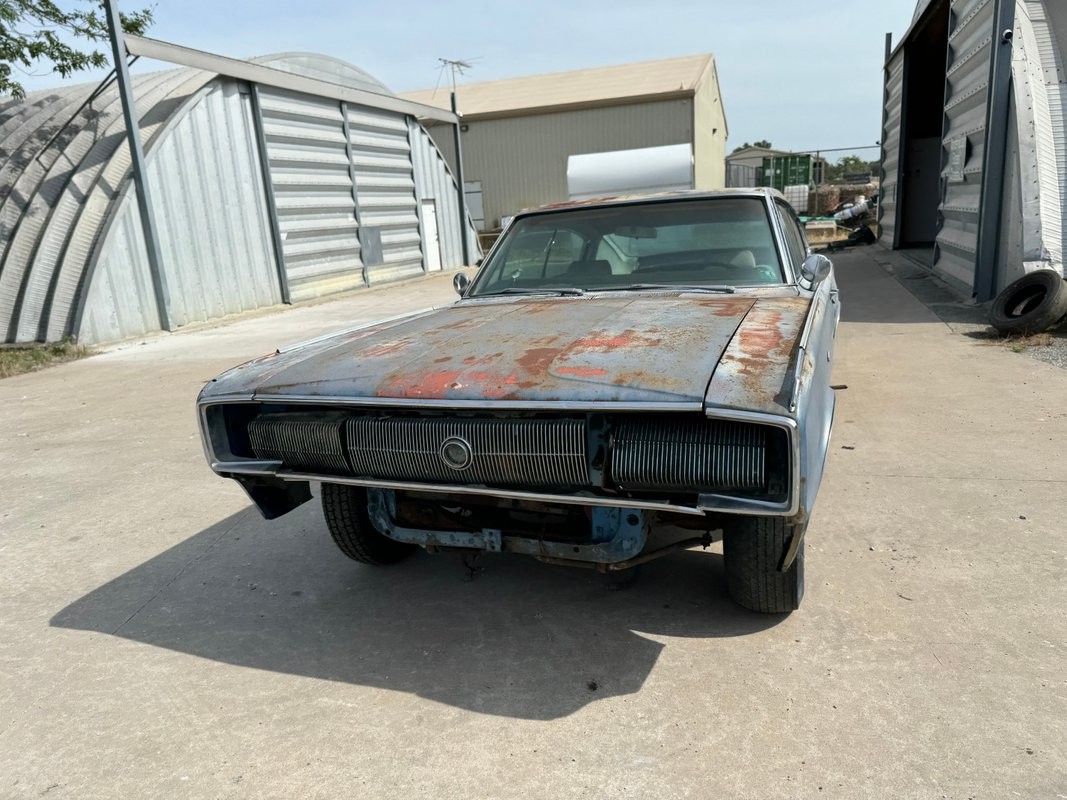 Dodge-Charger-1967-36