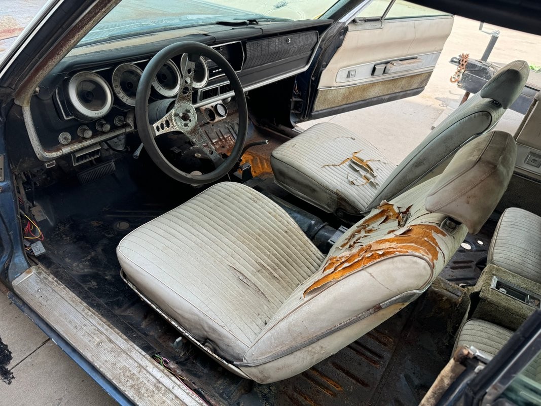 Dodge-Charger-1967-8