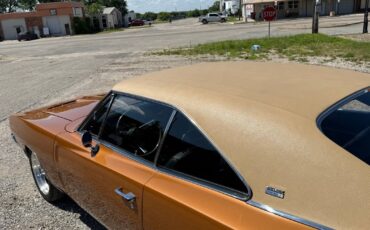 Dodge-Charger-1969-32