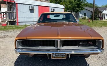 Dodge-Charger-1969-6
