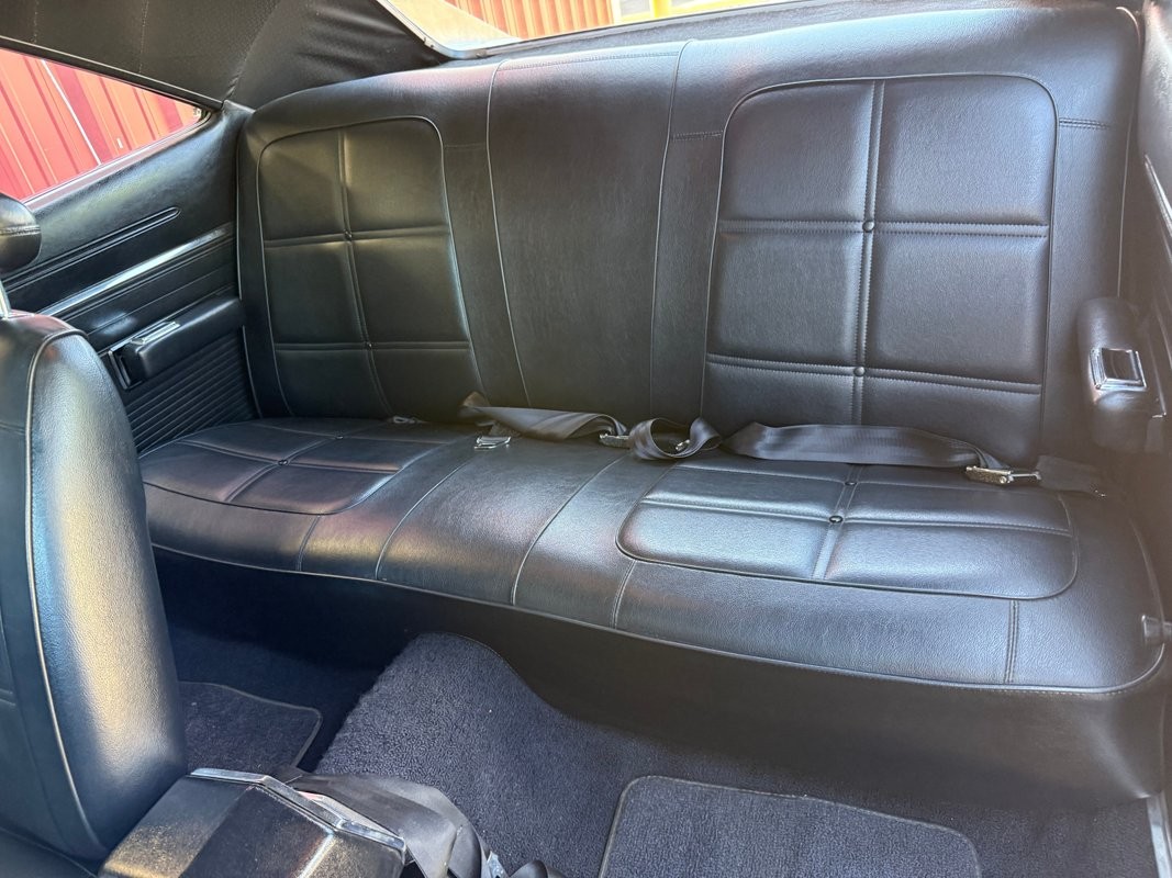 Dodge-Charger-1969-9