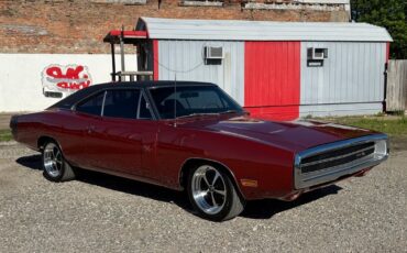 Dodge-Charger-1970-1