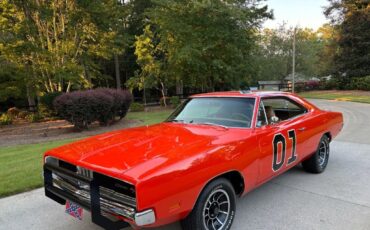 Dodge-Charger-1970-2