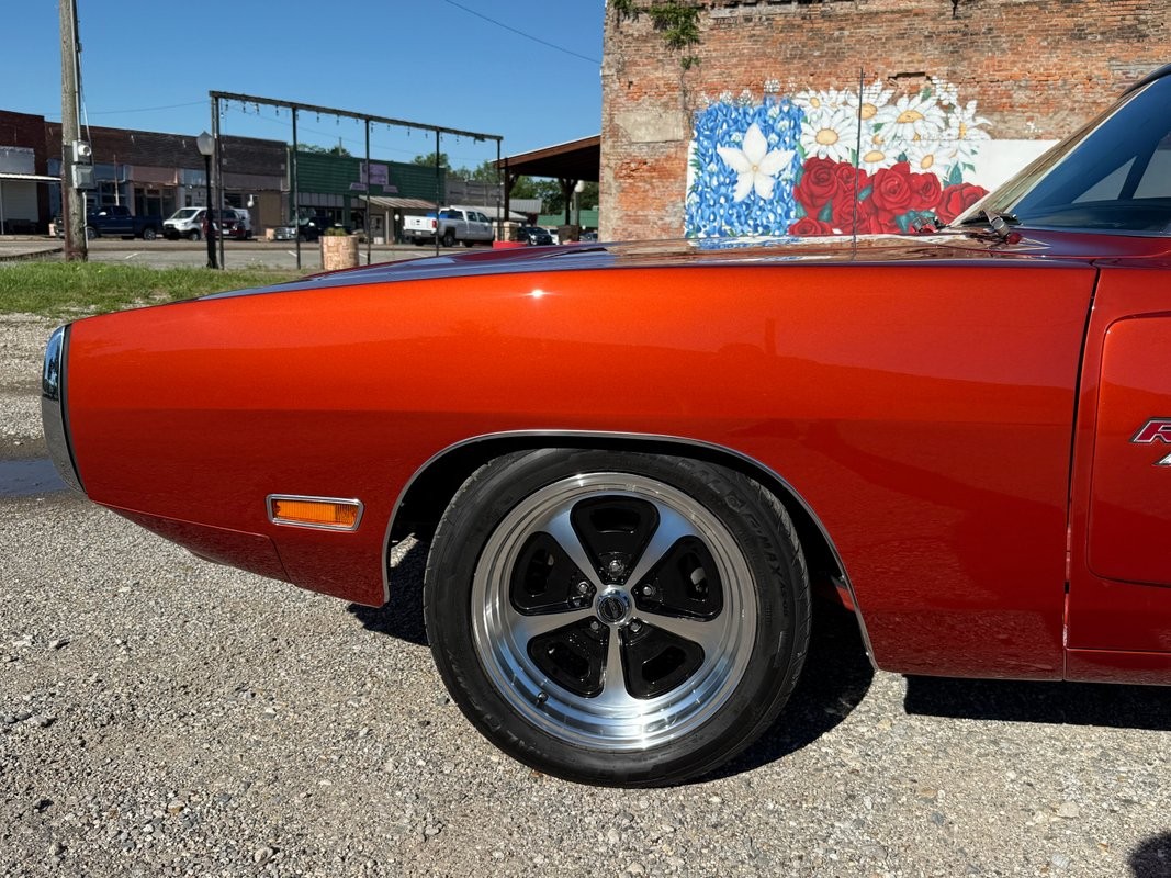 Dodge-Charger-1970-37