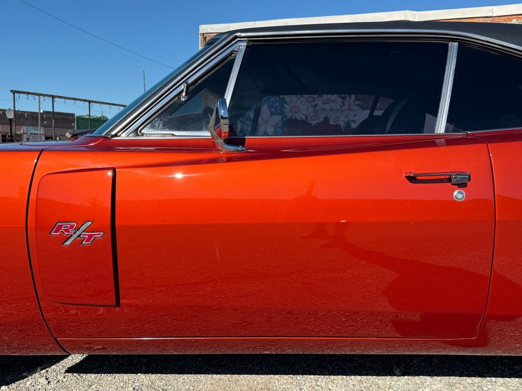 Dodge-Charger-1970-38