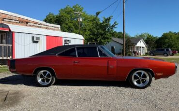 Dodge-Charger-1970-4