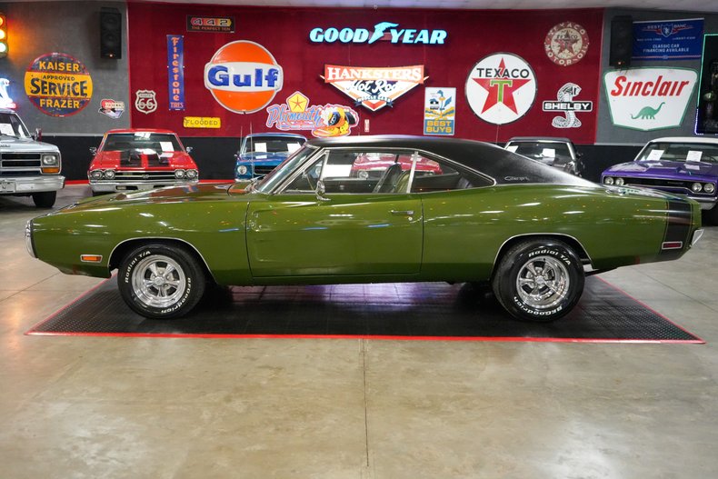 Dodge-Charger-1970-Green-Green-23