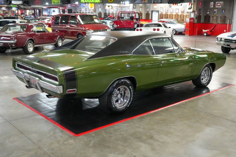 Dodge-Charger-1970-Green-Green-29