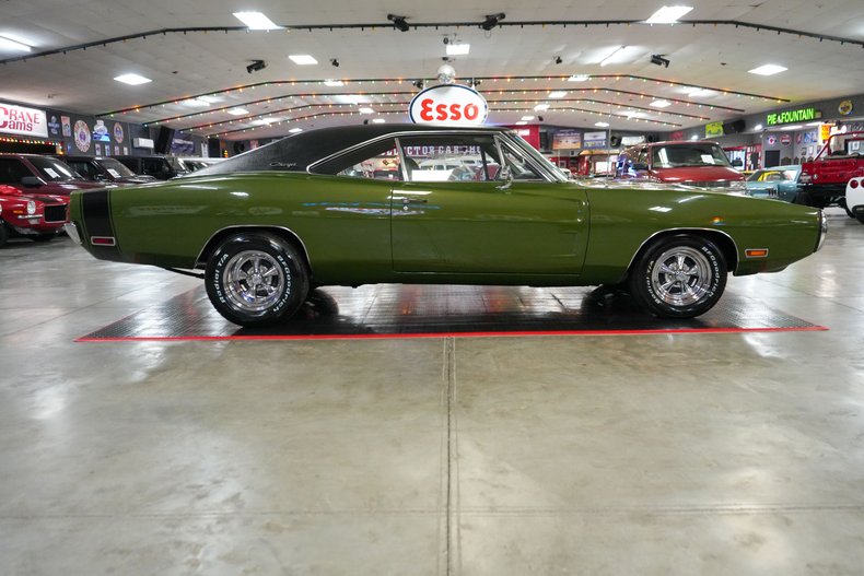 Dodge-Charger-1970-Green-Green-36