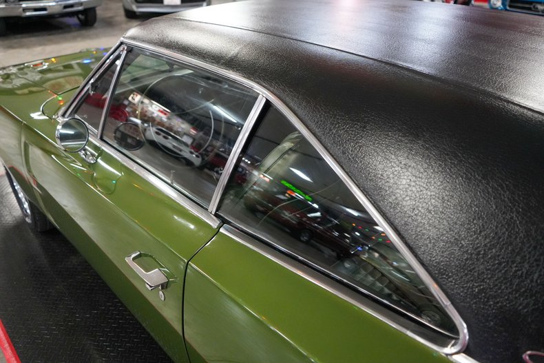 Dodge-Charger-1970-Green-Green-47