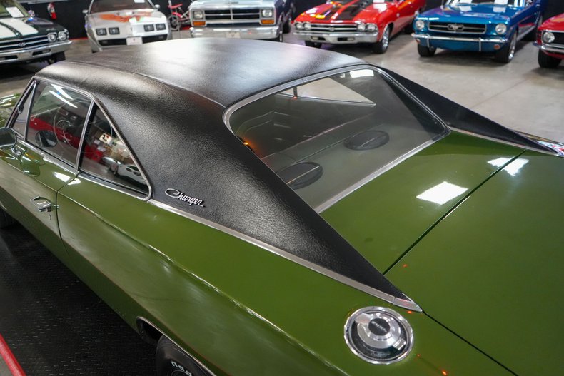 Dodge-Charger-1970-Green-Green-48