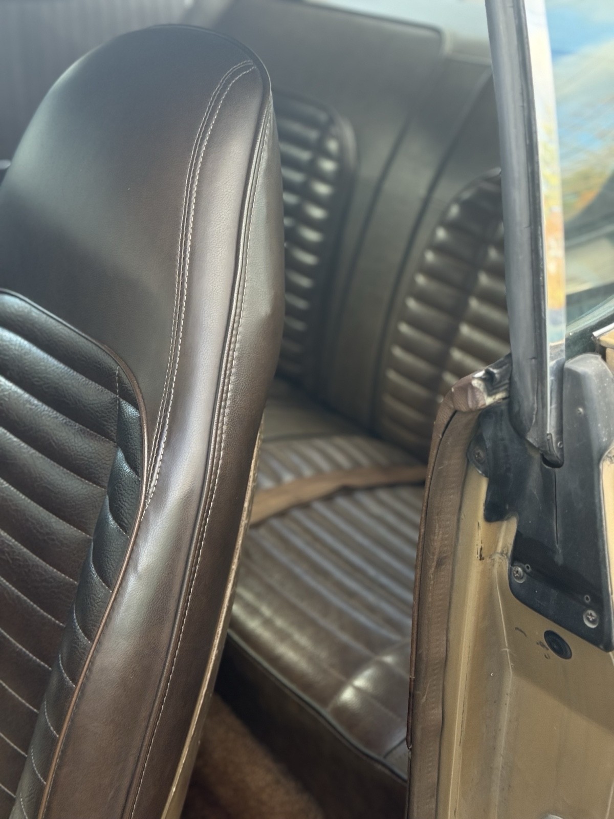 Dodge-Charger-1971-7