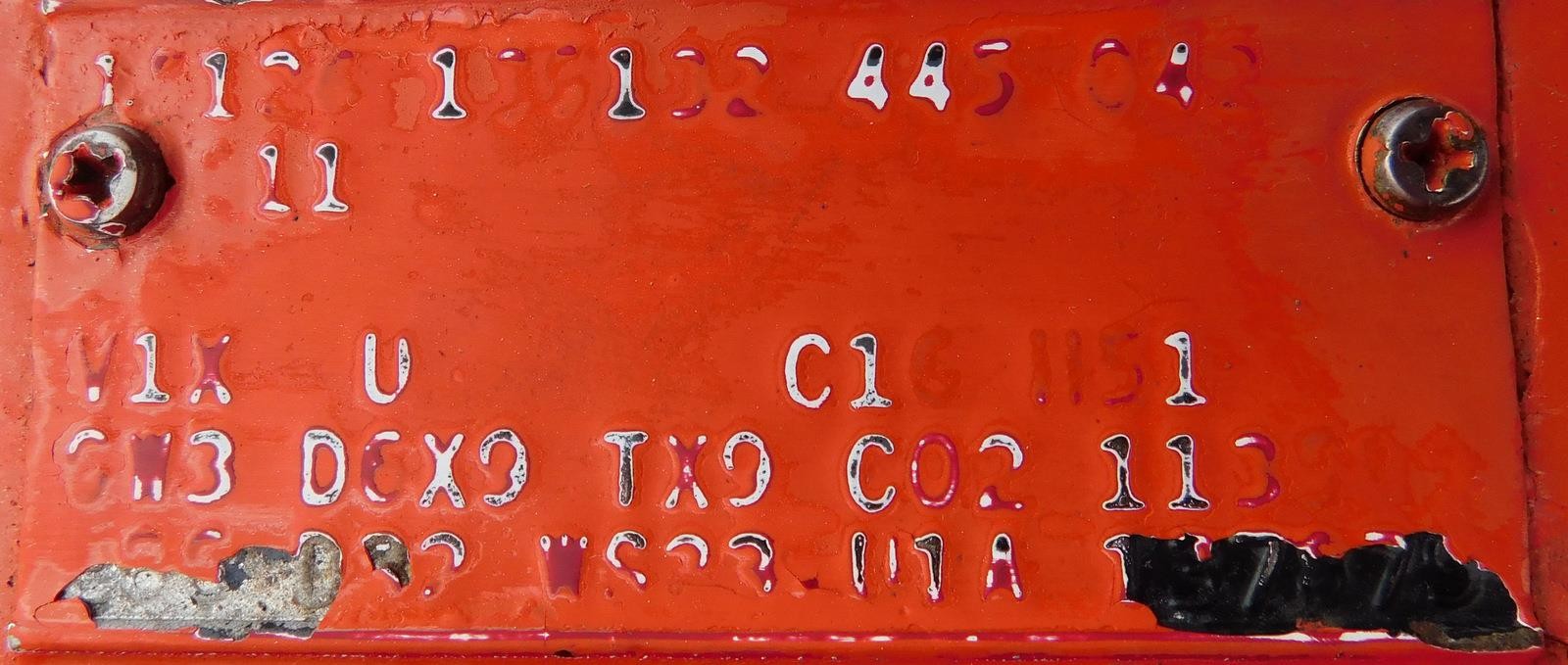 Dodge-Charger-1971-COUPE-35